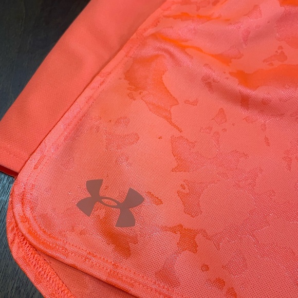 Under armour Women's UA Play Up 2.0 Shorts Shorts, orange size small - Picture 4 of 4